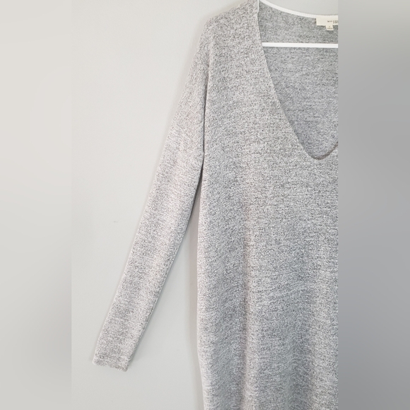 Aritzia Wilfred Free Gray Gail V-Neck Sweater Mini Dress - Picture 5 of 12